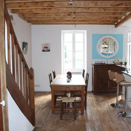 بيت للعطل Le Jardin Aux Lilas Cadrieu